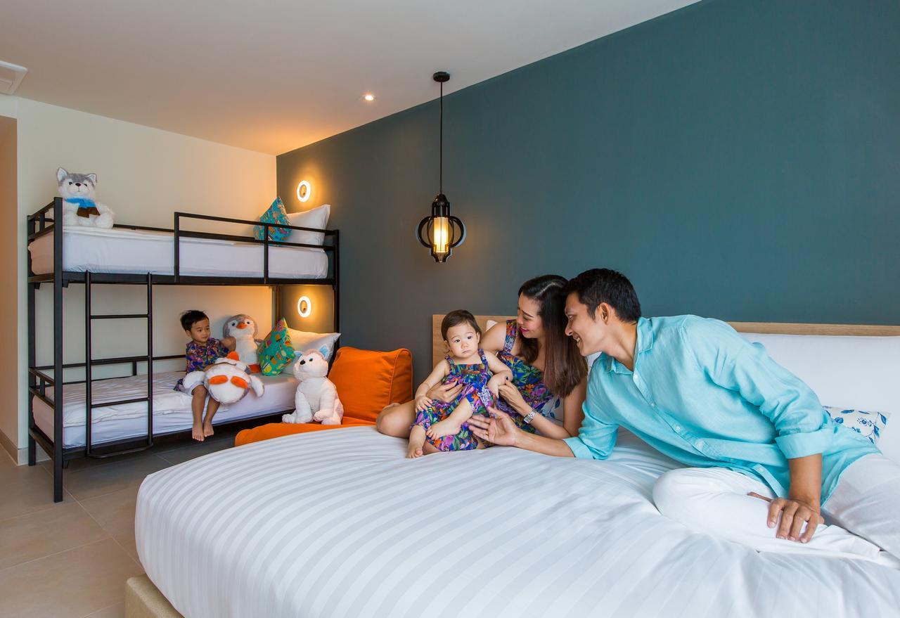 Fusion Suites Phuket Patong Екстериор снимка Family room at the hotel