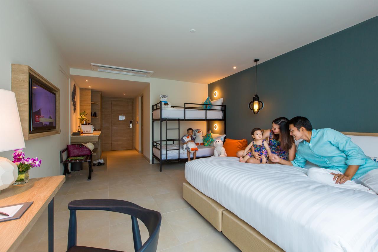 Fusion Suites Phuket Patong Екстериор снимка Family room at the hotel