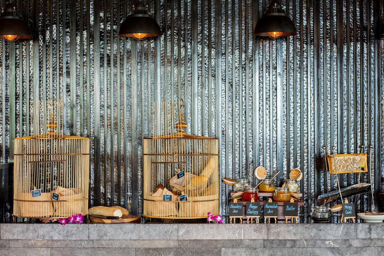 Fusion Suites Phuket Patong Екстериор снимка The bird market